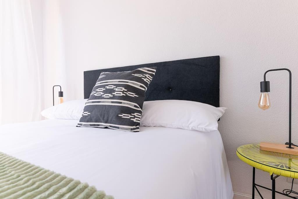 San Roman Apartment With Private Parking Santander Exterior photo