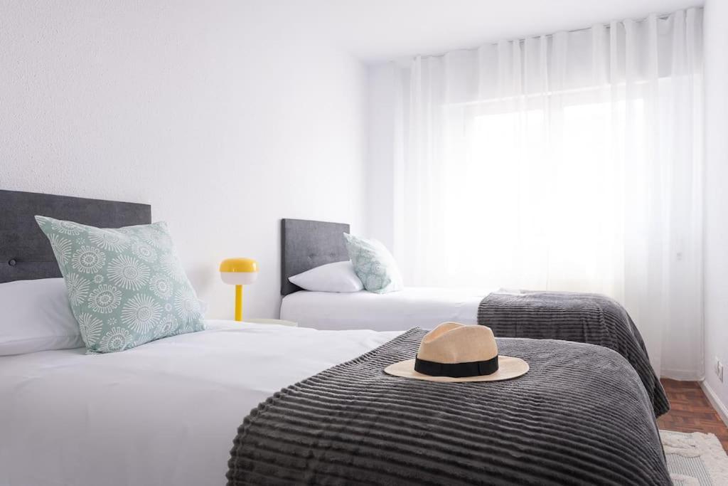 San Roman Apartment With Private Parking Santander Exterior photo